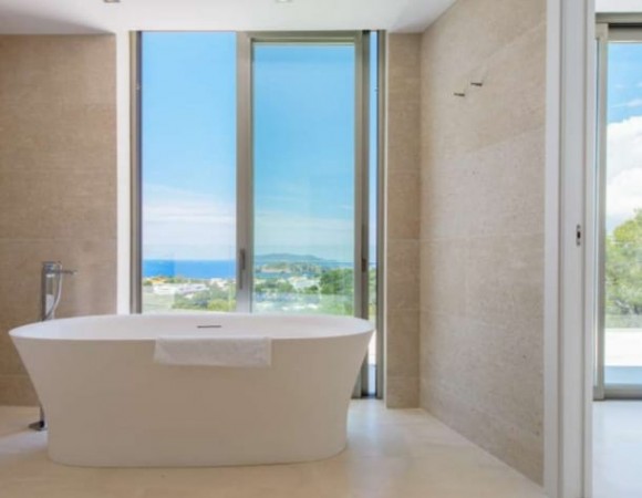 IBIZA. Villa de 6 dormitorios en Cap Martinet