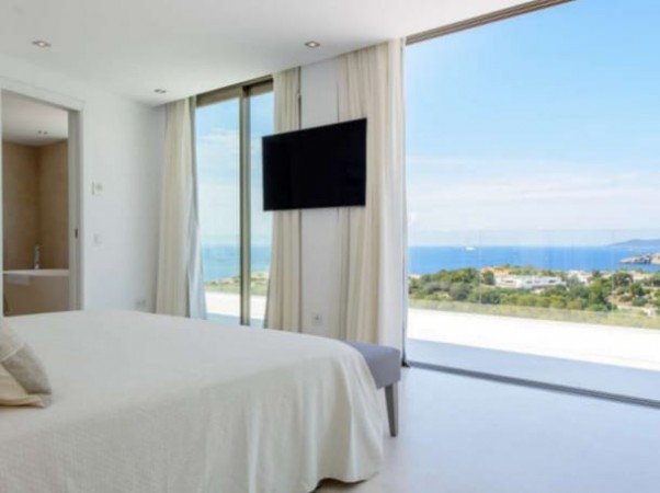 IBIZA. Villa de 6 dormitorios en Cap Martinet