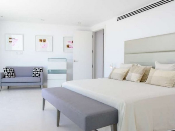 IBIZA. Villa de 6 dormitorios en Cap Martinet