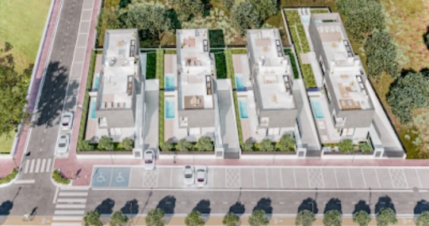Ibiza. Santa Eulalia del Río. 8 casas con piscina y jardín privado