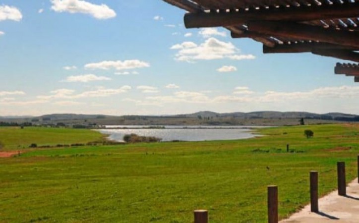 Lote en Laguna de los Cisnes