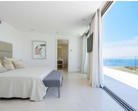 IBIZA. Villa de 6 dormitorios en Cap Martinet