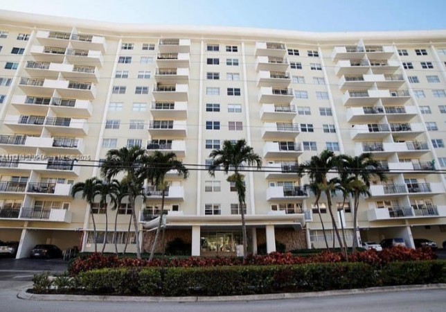 MIAMI HALLANDALE BEACH 2 dormitorios - Canje