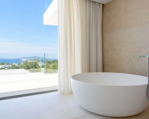 IBIZA. Villa de 6 dormitorios en Cap Martinet