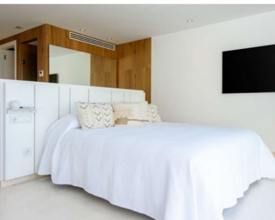 IBIZA. Villa de 6 dormitorios en Cap Martinet